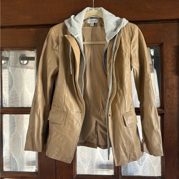 Evereve West Bank Faux Leather Detachable Hoodie Jacket Blazer Sand Tan Size XS - Picture 4 of 10
